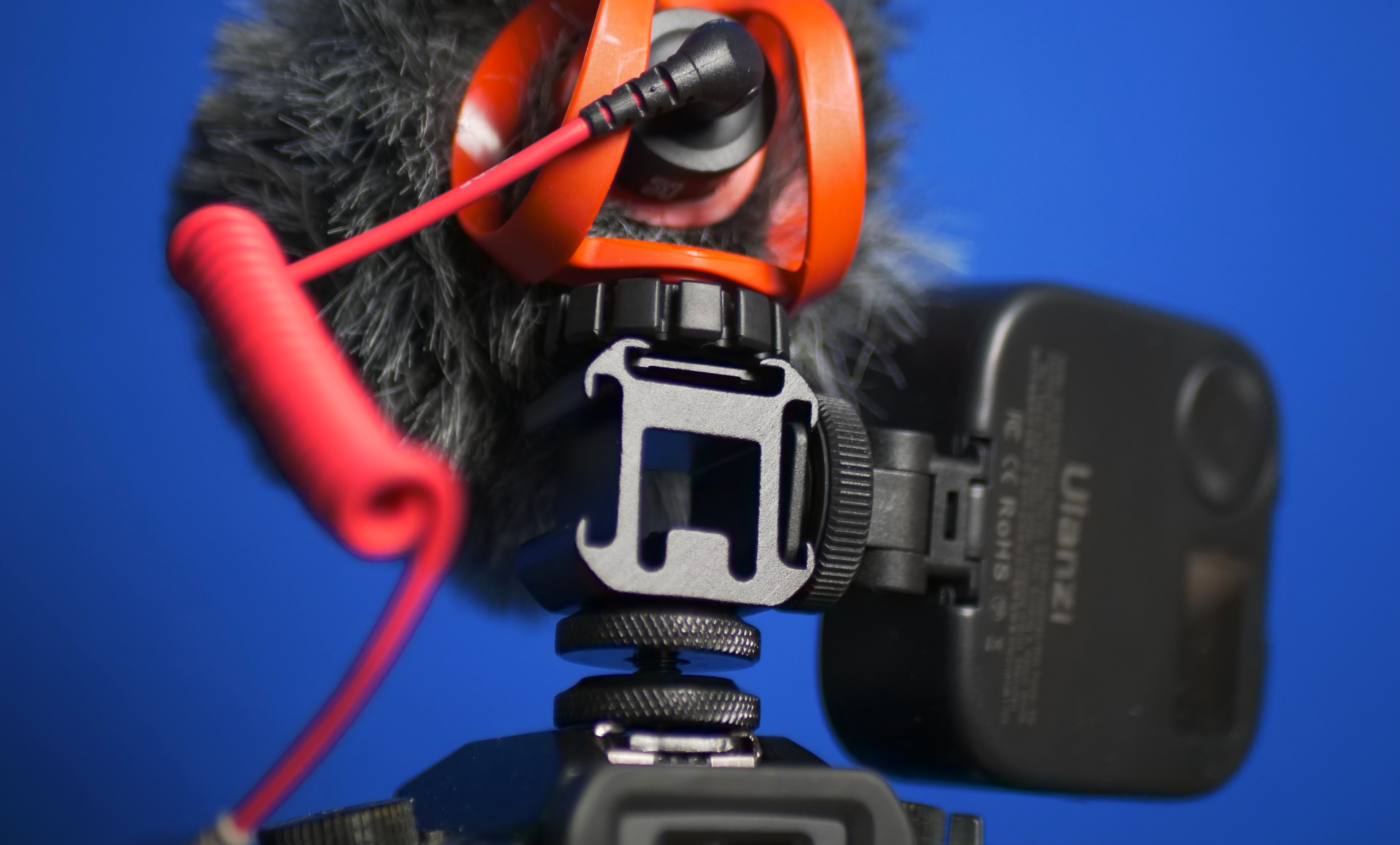 Adaptateur à triple griffe flash avec double vis de fixation